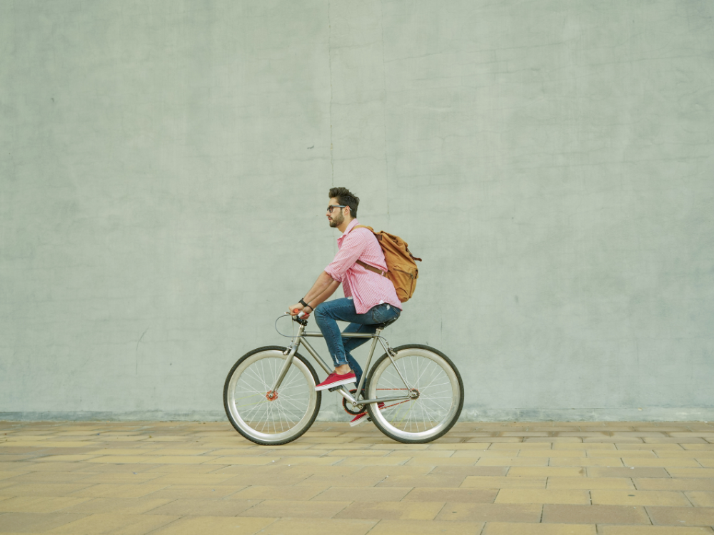 bike-to-work-cyclando-blog-stock